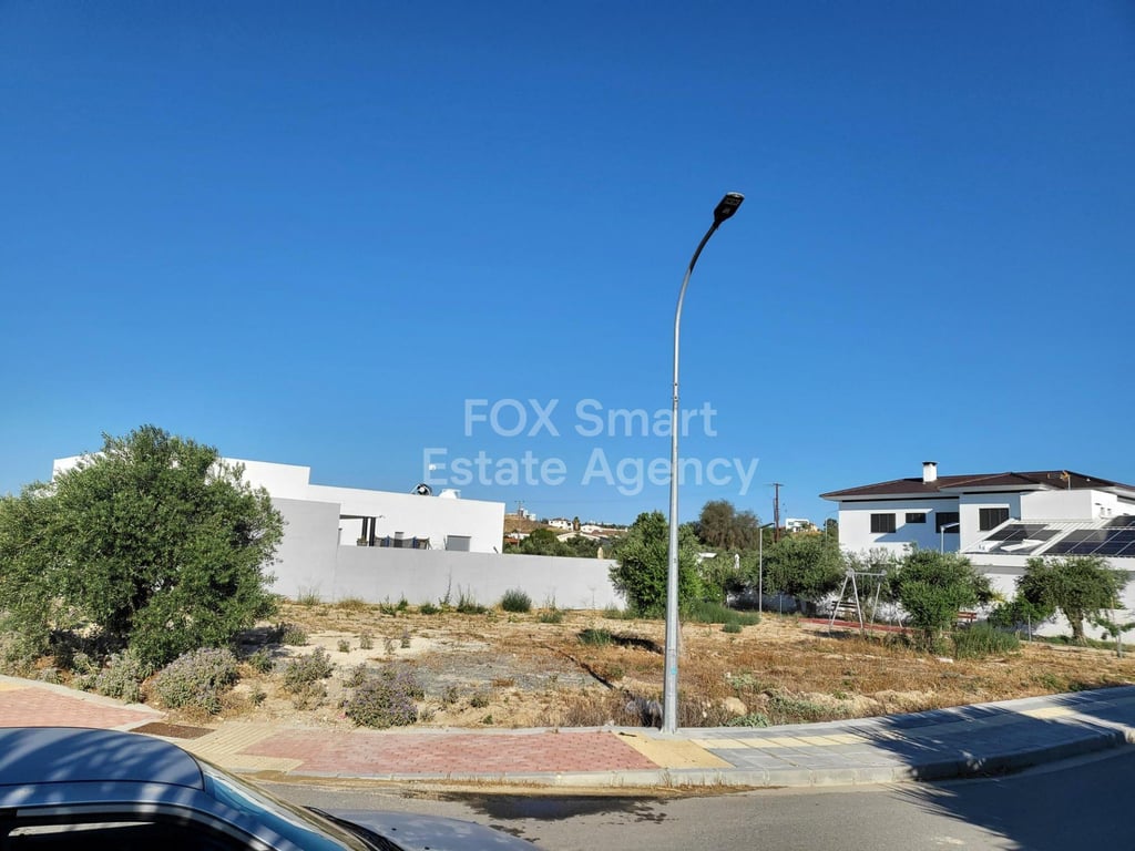 Land in Geri - Image 2