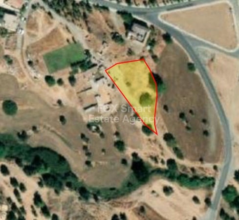 Land in Pyrga - view 1