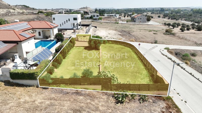 Land in Dali - view 1