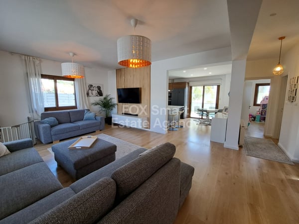 House in Konia - view 1