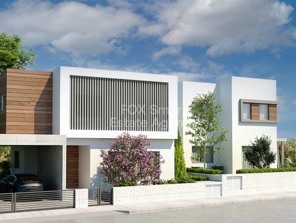 House in Geri - view 1