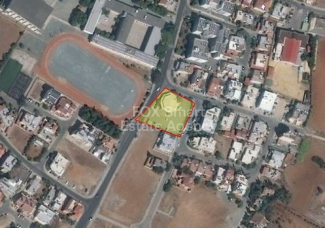 Land in Ayios Vasilios - view 1