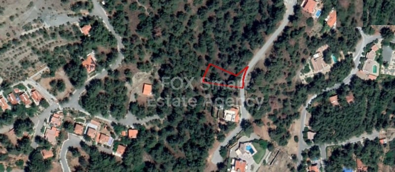 Land in Moniatis - view 1