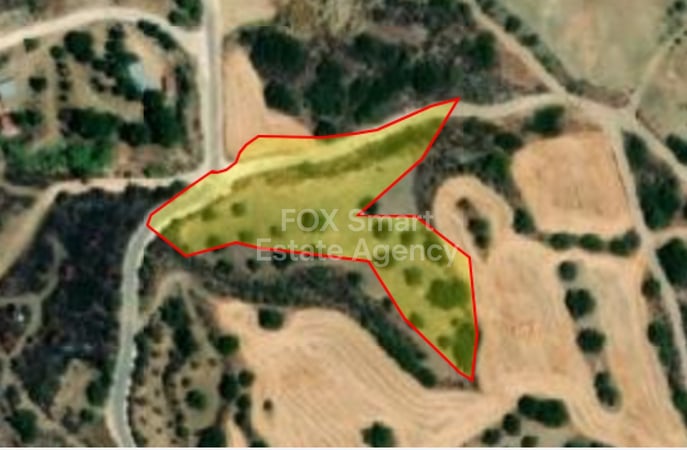 Land in Meladeia - view 1