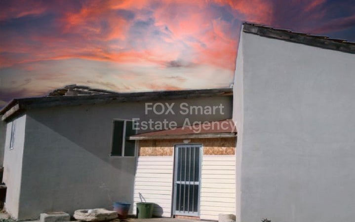 House in Agrokipia - view 1