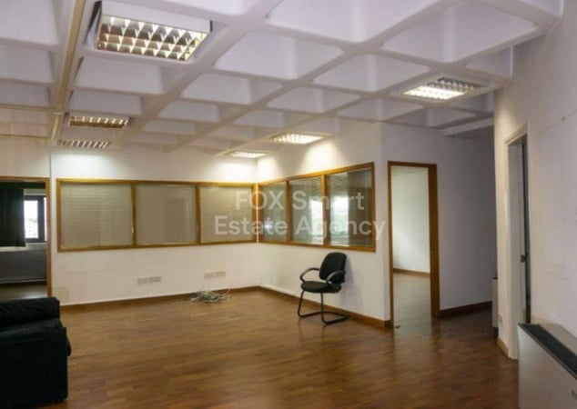 House in Ayioi Omoloyites - view 1