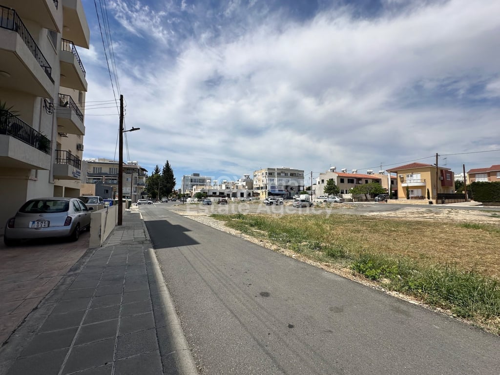 Land in Ayios Theodoros
