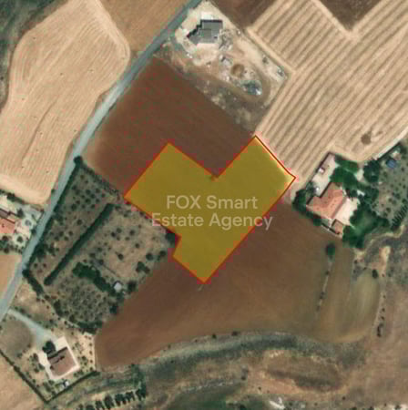 Land in Nicosia - view 1