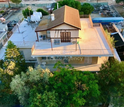 House in Nicosia Municipality - view 1