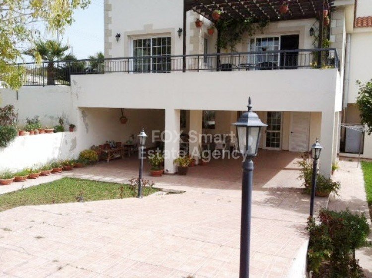 House in Dali - Image 2