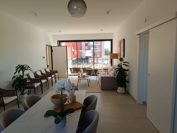 Apartment in Agia Paraskevi - view 1