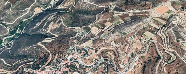 Land in Agios Therapon - view 1