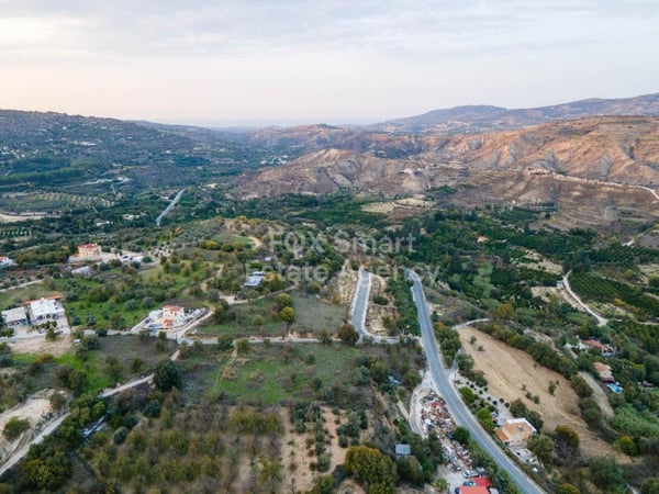 Land in Giolou - view 1