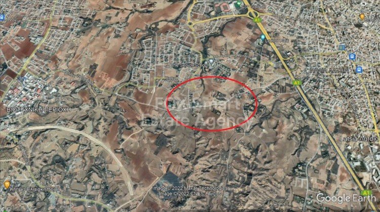 Land in Nicosia - view 1