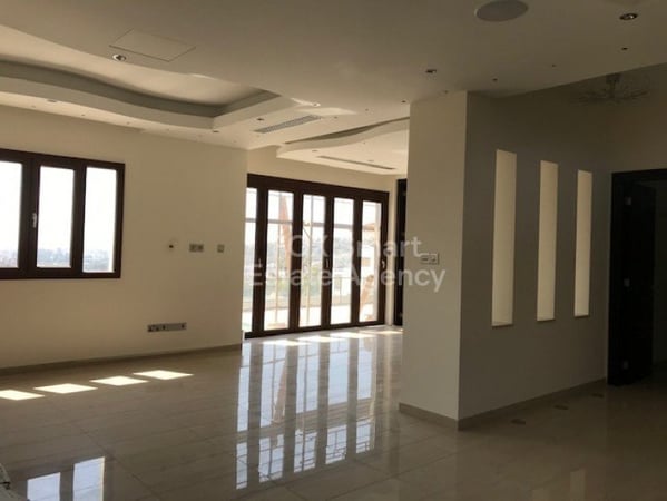 House in Saint Paraskevi - view 1