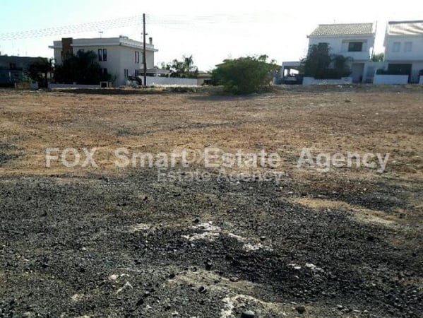 Land in Geri - view 1