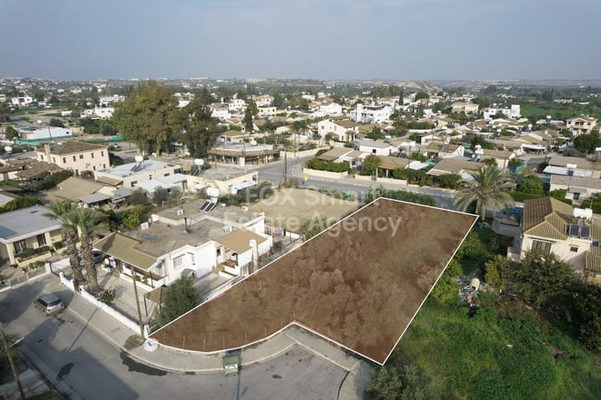 Land in Dali - view 1