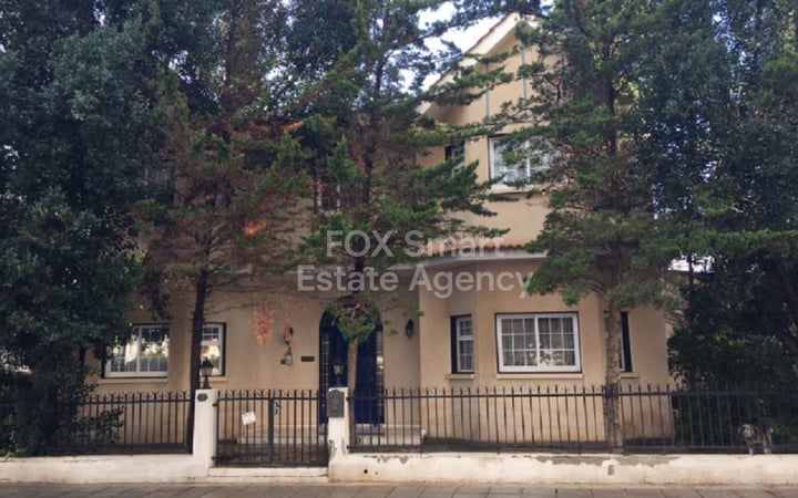 House in Strovolos - view 1