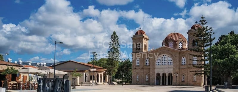 Land in Chlorakas - view 1