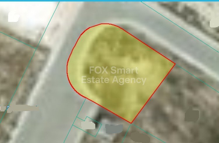 Land in Agia Marinouda