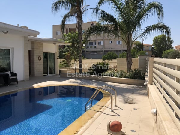 House in Palouriotissa - view 1