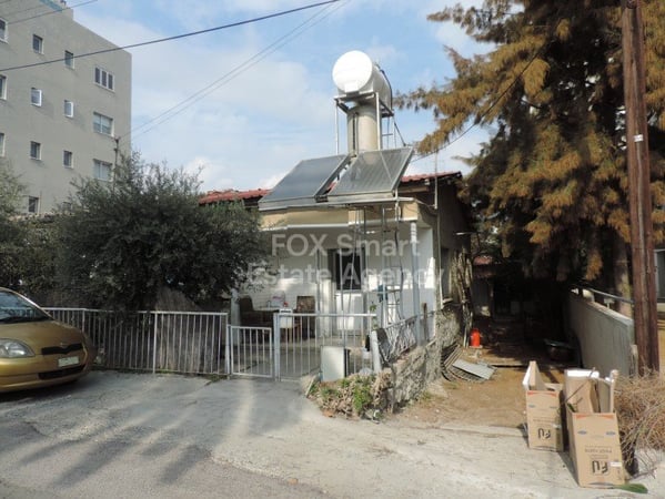 Land in Nicosia Municipality - view 1