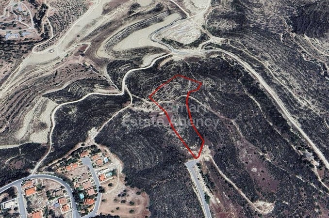 Land in Alassa - view 1