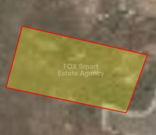 Land in Politiko - view 1