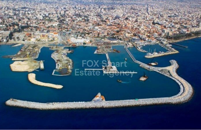 Land in Agios Ioannis - view 1