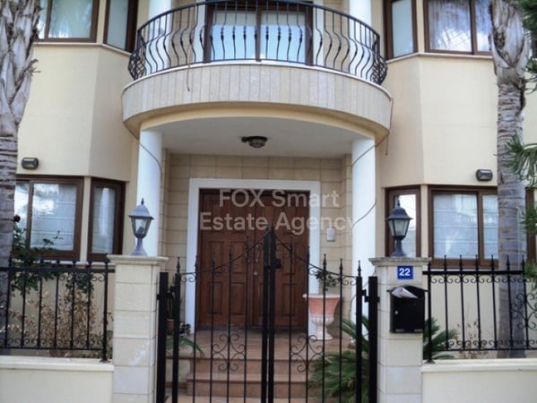 House in Lakatamia - view 1