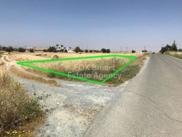 Land in Dali - view 1