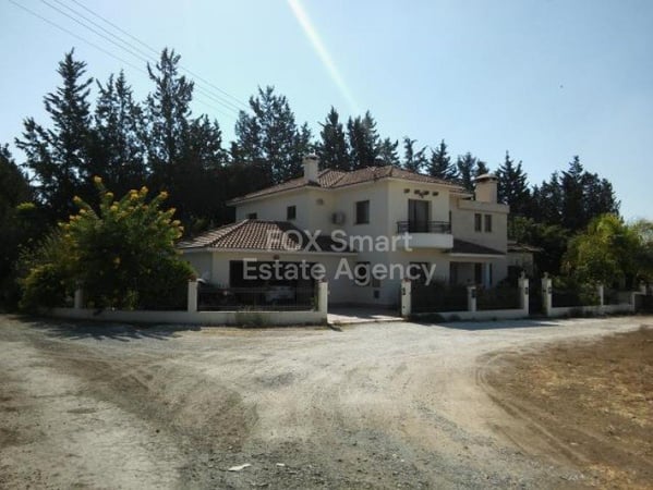 House in Meneou - view 1