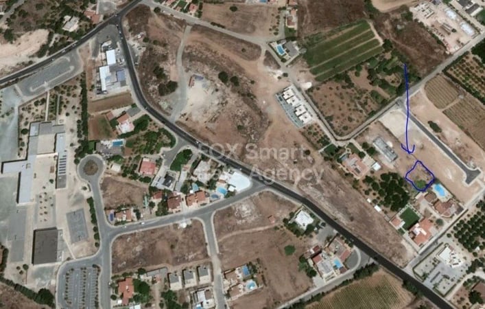 Land in Emba - view 1