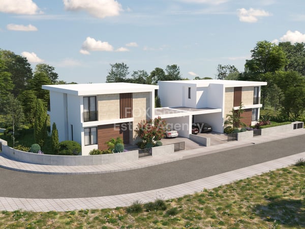 House in Geri - view 1