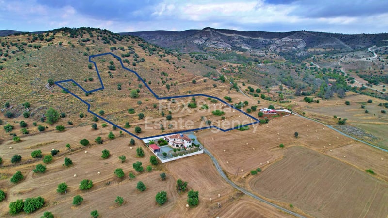 Land in Larnaca - view 1