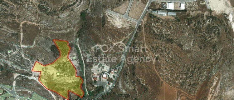 Land in Yeroskipou - view 1