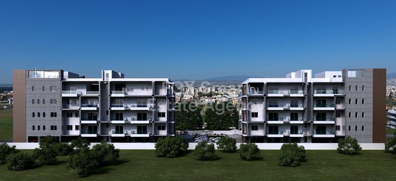 Apartment in Zakaki - view 1