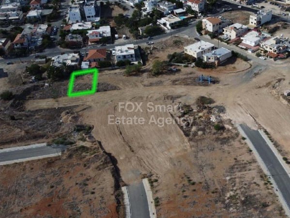 Land in Lakatamia - view 1