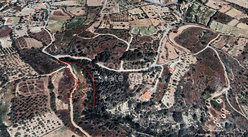 Land in Silikou - view 1