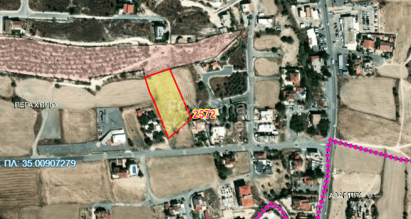 Land in Pera Chorio