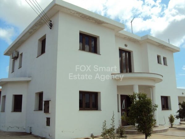 House in Frenaros - view 1