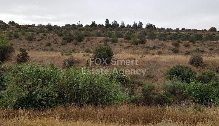 Land in Parekklisha - view 1