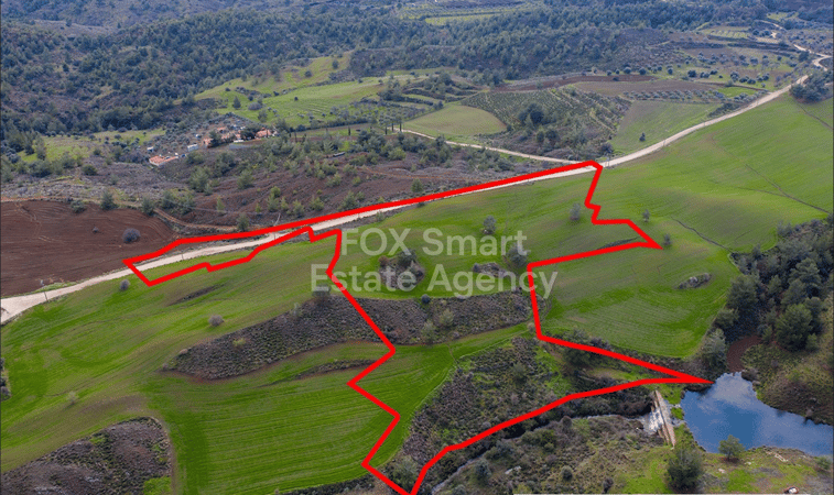 Land in Klirou - view 1