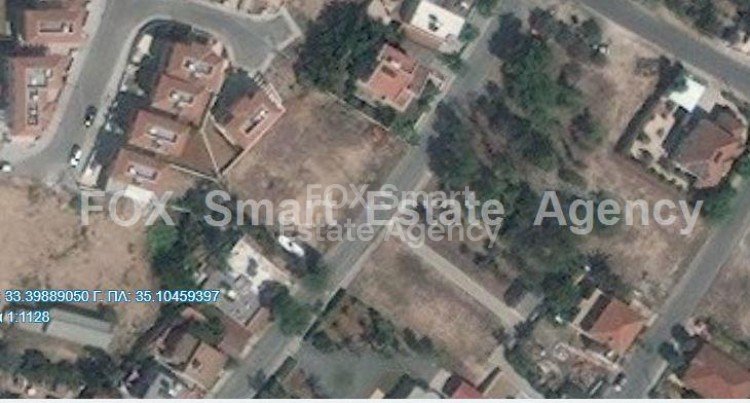 Land in Geri - view 1