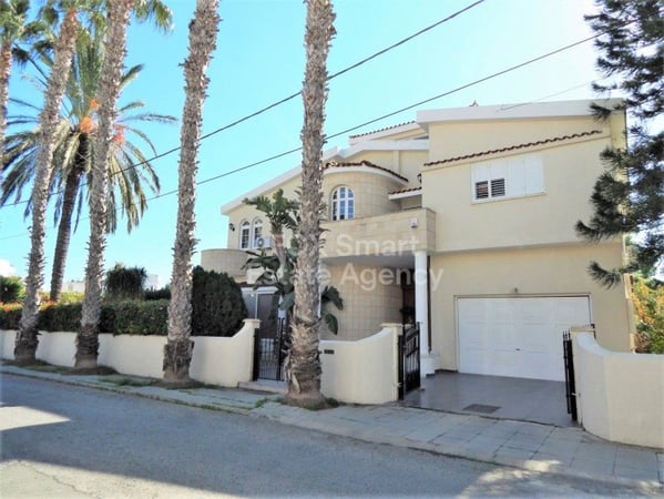 House in Larnaca - view 1