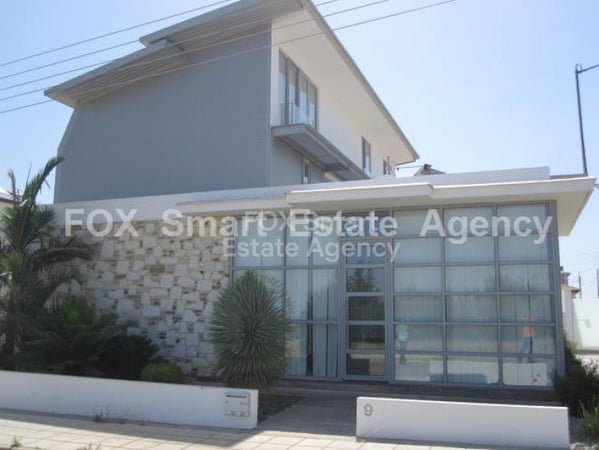 House in Tseri - view 1