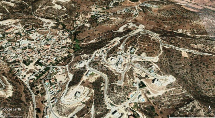 Land in Agios Tychon - view 1