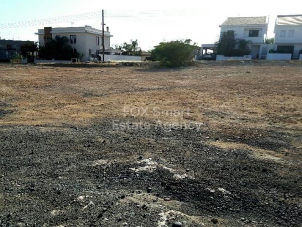 Land in Geri - view 1