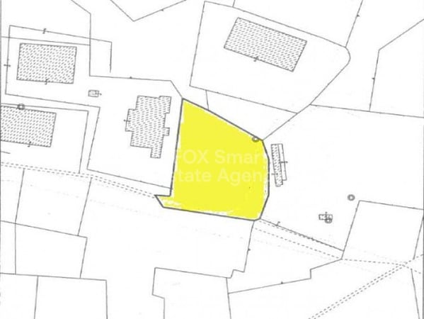 Land in Kokkinotrimithia - view 1