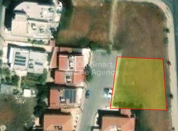 Land in Lakatamia - view 1